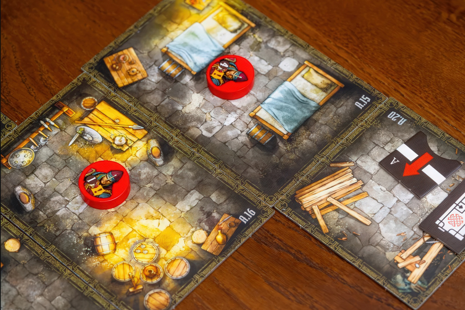 Враги и особые жетоны для взаимодействия
Источник: BoardGameGeek