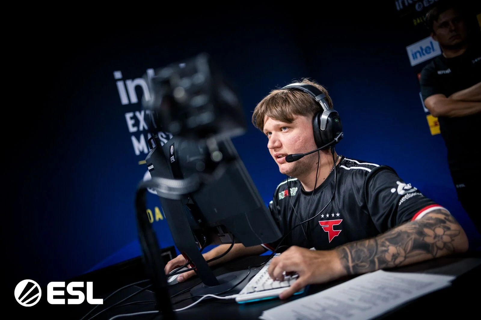 Кто круче: s1mple или ZywOo? Мнение экс-чемпиона Major tarik о настоящей ауре киберспорта