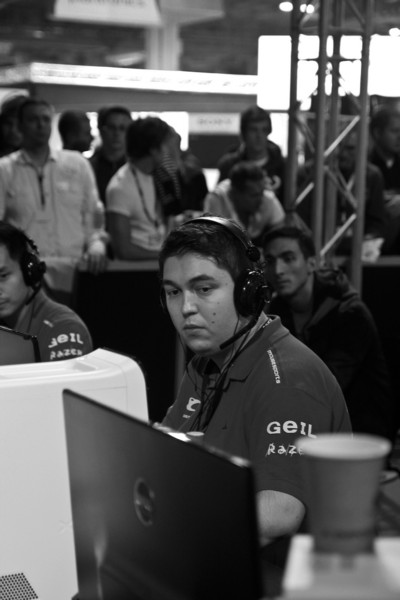 Чудеса на виражах ESWC 2011 - изображение 6 Чудеса на виражах ESWC 2011 - фото 6