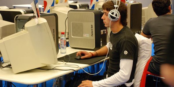 Легенды Quake: Антон Синьгов (Cooller), часть первая - изображение 3 Легенды Quake: Антон Синьгов (Cooller), часть первая - фото 3