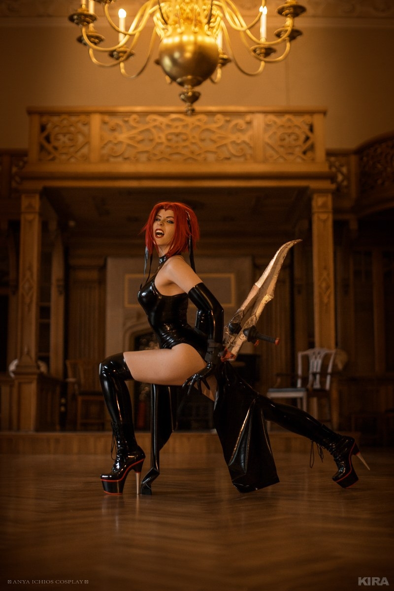 Косплей недели: BloodRayne, Dota 2, «Суперсемейка» - фото 3