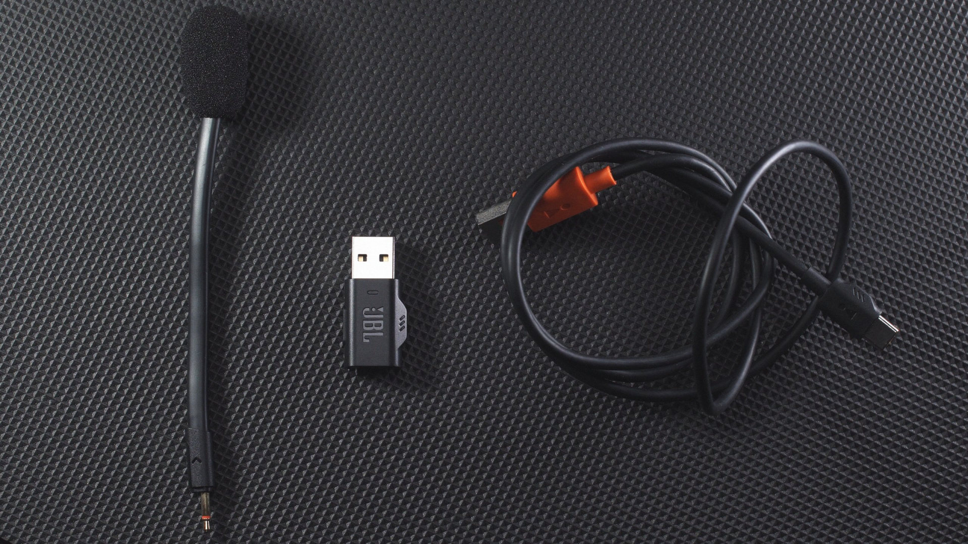 JBL Quantum 350 Wireless: игровая гарнитура со взрывным звучанием - фото 4