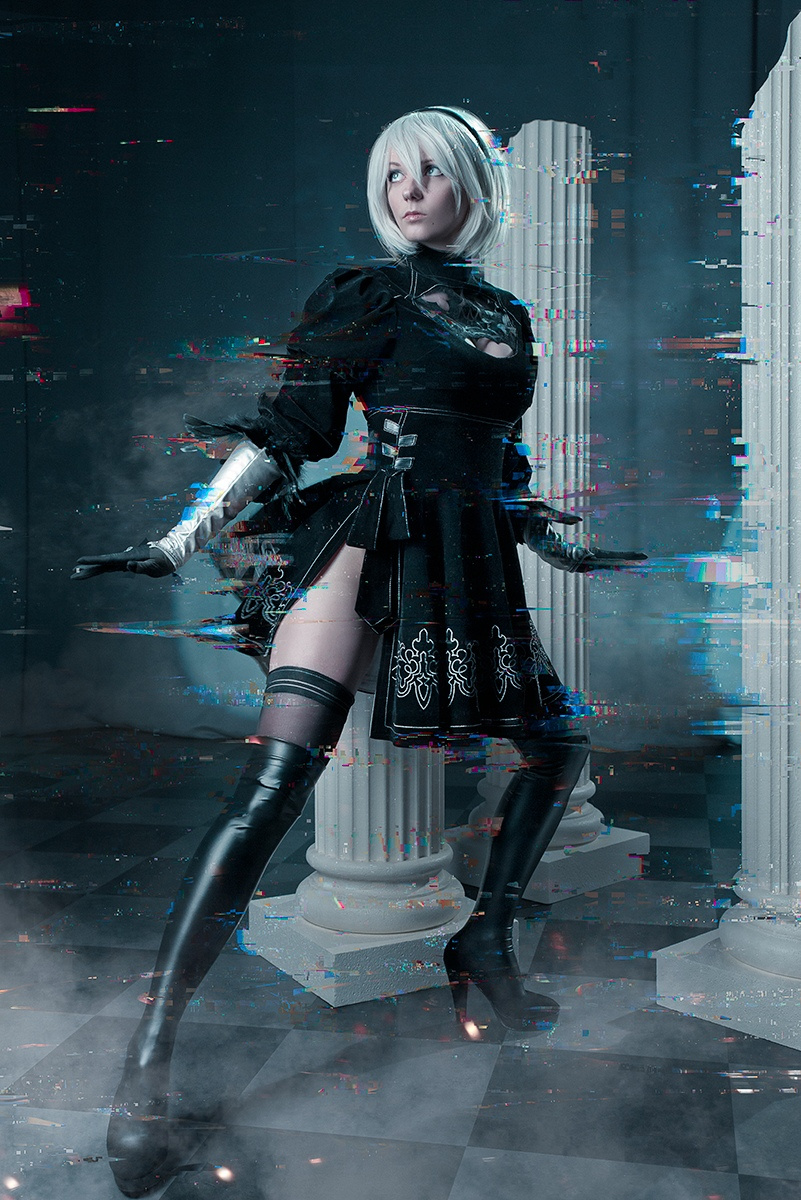 Косплей недели: NieR: Automata, «Люди Икс», Don't Starve Together, «Бесконечное лето», The Evil Within, Cyberpunk 2077 - фото 5