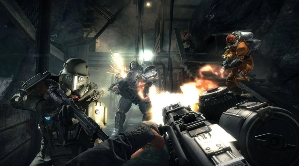 Майклбэевик: The Order: 1886, Rise of the Tomb Raider, Halo 5: Guardians - фото 3