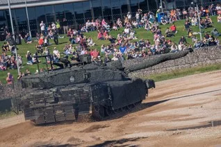 100 лет первому танку: фоторепортаж из Лондона - фото 18