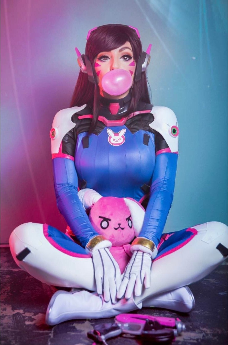 Пятничный косплей: Overwatch, Чудо-Женщина, Final Fantasy X-2, Skyrim, Fullmetal Alchemist, Mortal Kombat - фото 14