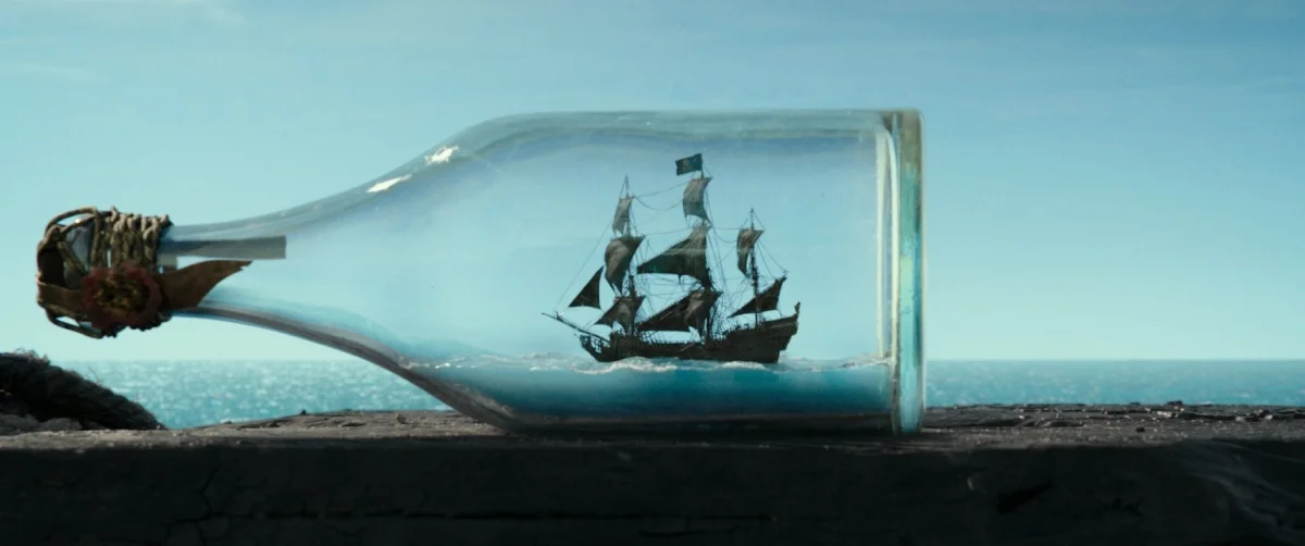 Обзор фильма «Пираты Карибского моря: Мертвецы не рассказывают сказки». Воробей, бей их! - фото 1