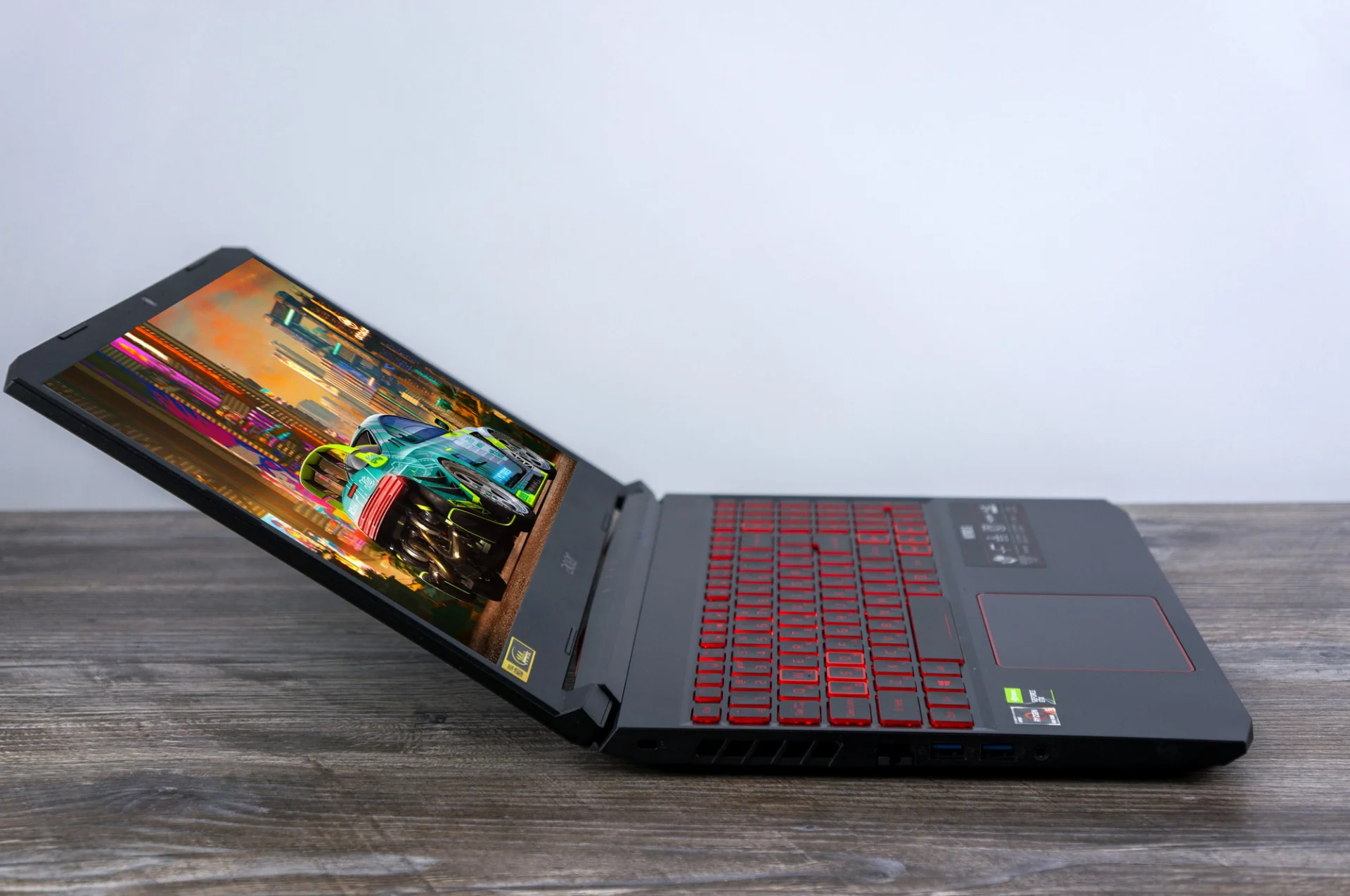 Обзор и тест Acer Nitro 5. Игровой ноутбук начального уровня - фото 1