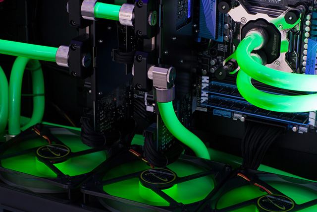 Будущее игр. Тестируем Ultra HD на компьютере Meijin Green World - фото 4