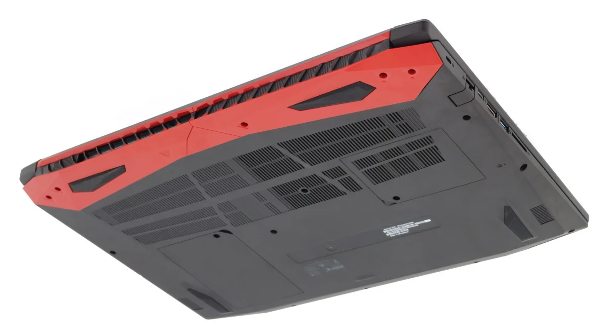 Тест игрового ноутбука Acer Predator Helios 300 с Core i7 и GeForce GTX 1060 - фото 2