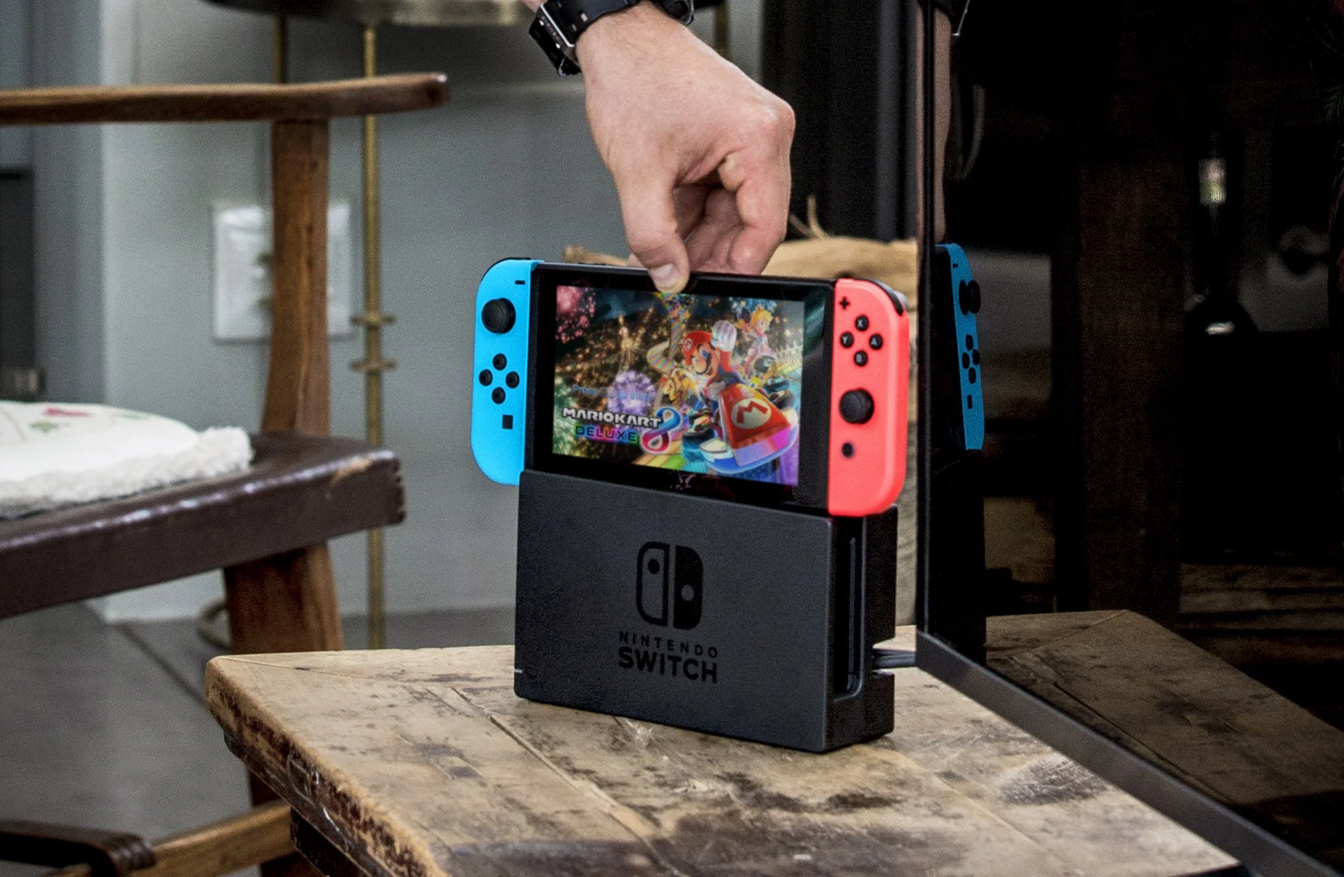 Мнение: как обстоят дела у Nintendo Switch спустя три месяца после релиза - изображение обложка
