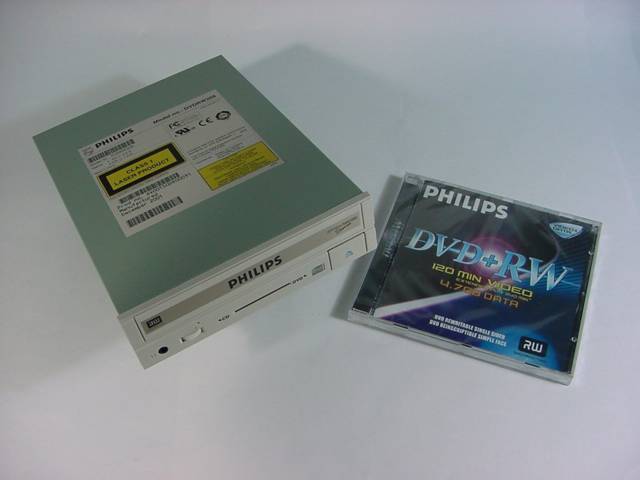 Обзор стандартов DVD, DVD+RW, DVD-R, DVD-RW - изображение 12 Обзор стандартов DVD, DVD+RW, DVD-R, DVD-RW - фото 12