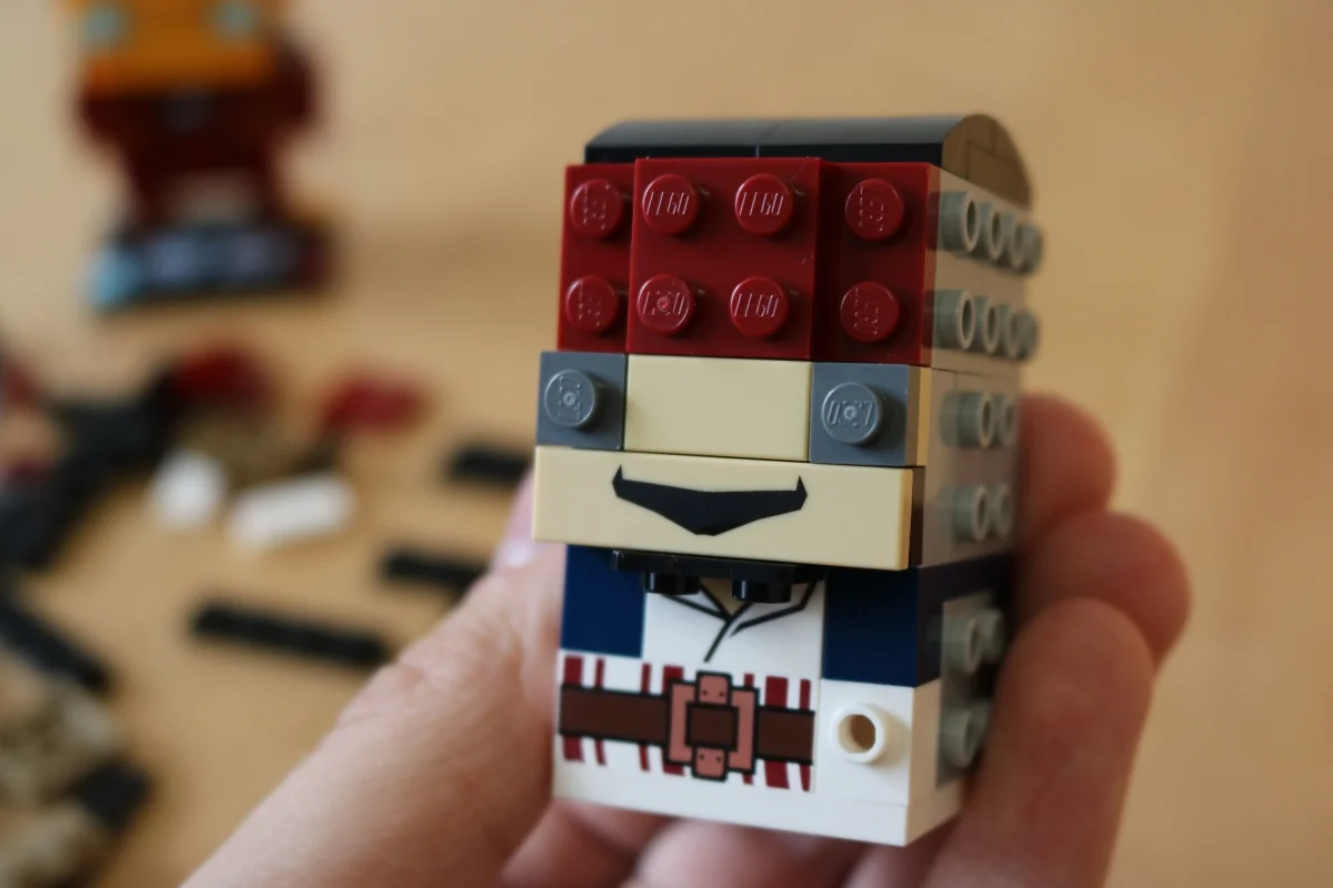 История о том, как редактор Игромании собирал из LEGO Джокера, Железного человека и Джека Воробья - фото 22