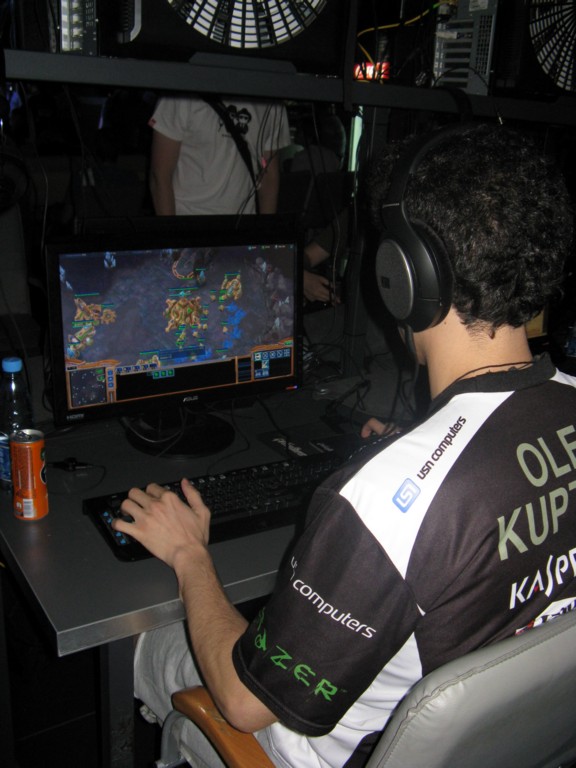 Итоги наших отборочных на StarCraft II World Championship от Blizzard - изображение 21 Итоги наших отборочных на StarCraft II World Championship от Blizzard - фото 21