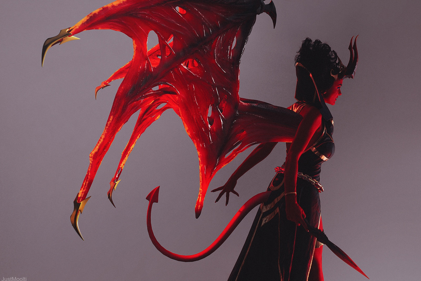 Косплей недели: Dota 2, Resident Evil: Village, Tomb Raider, «Ведьмак 3», League of Legends - фото 3