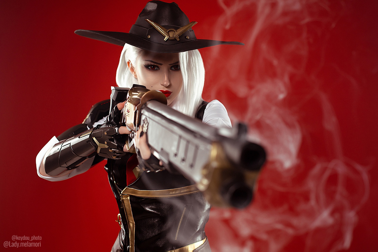 Косплей недели: Silent Hill, Dragon Age, Devil May Cry 4, Warcraft, Overwatch - фото 48