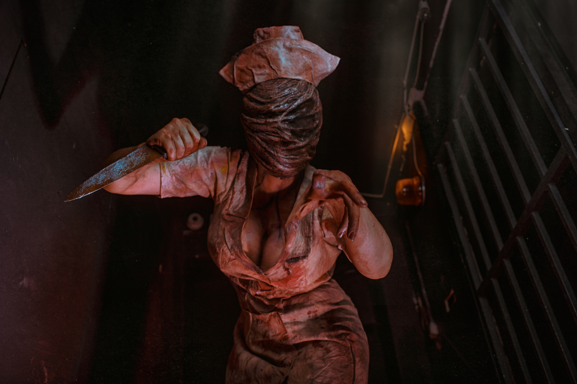 Косплей недели: Silent Hill, Dragon Age, Devil May Cry 4, Warcraft, Overwatch - фото 53