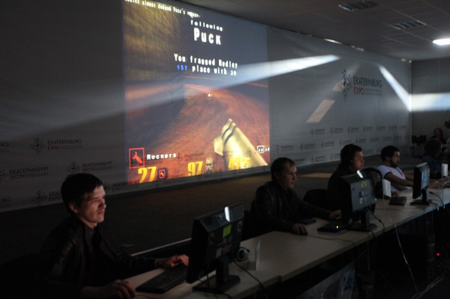 Dota 2, League of Legends и море косплея: «Киберфест-2015» в Екатеринбурге - изображение 18 Dota 2, League of Legends и море косплея: «Киберфест-2015» в Екатеринбурге - фото 18