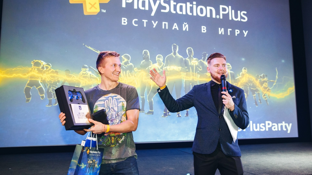 Пять вечеринок PS Plus: VR, косплей и мини-бургеры - изображение 18 Пять вечеринок PS Plus: VR, косплей и мини-бургеры - фото 18