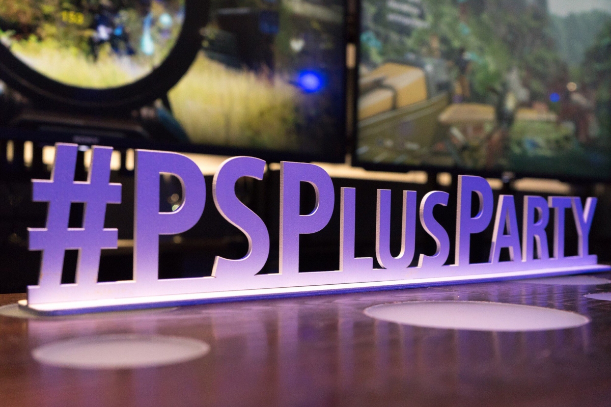 Пять вечеринок PS Plus: VR, косплей и мини-бургеры - изображение 1 Пять вечеринок PS Plus: VR, косплей и мини-бургеры - фото 1