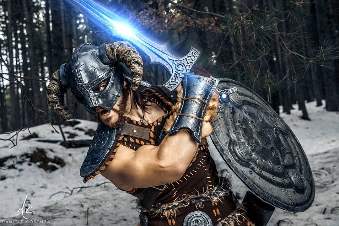 Субботний косплей: LoL, Overwatch, Skyrim - фото 16