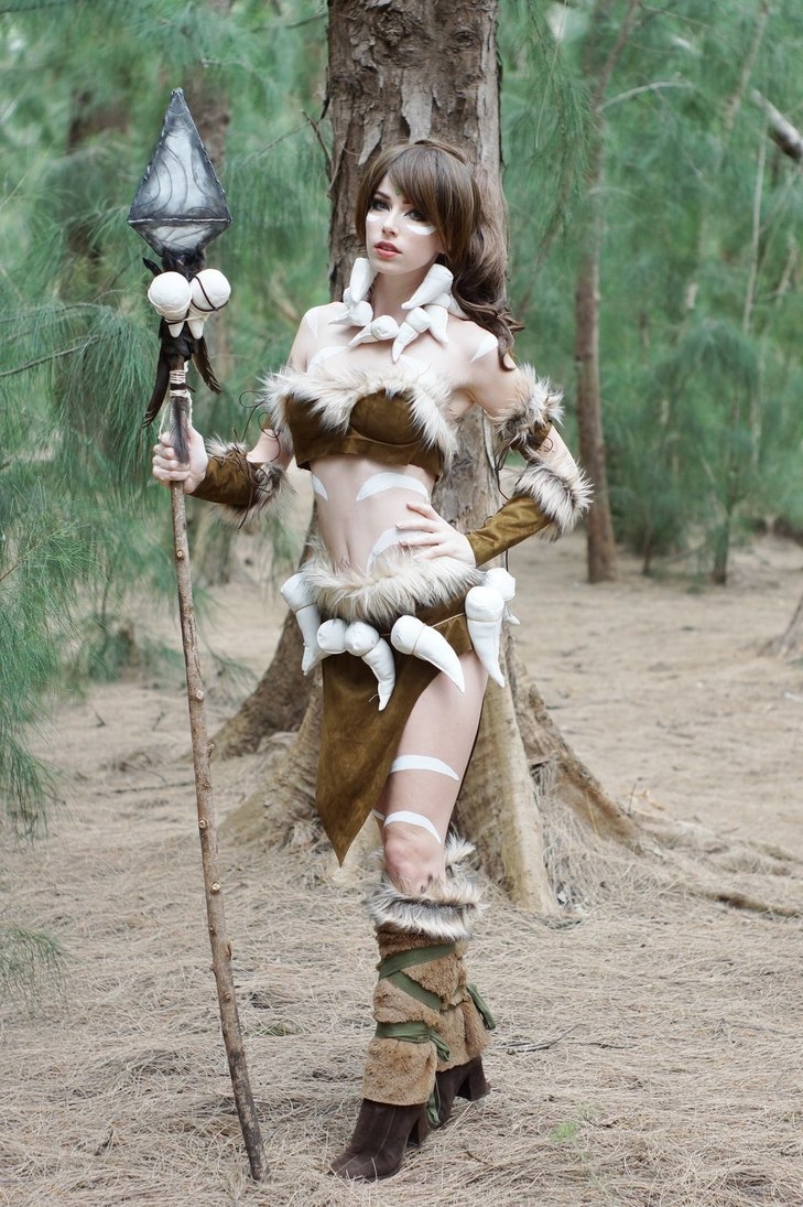 Субботний косплей: LoL, Overwatch, Skyrim - фото 1