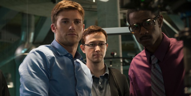 «Сноуден»: бросить все, чтобы вас мечтали посадить на электрический стул - фото 6