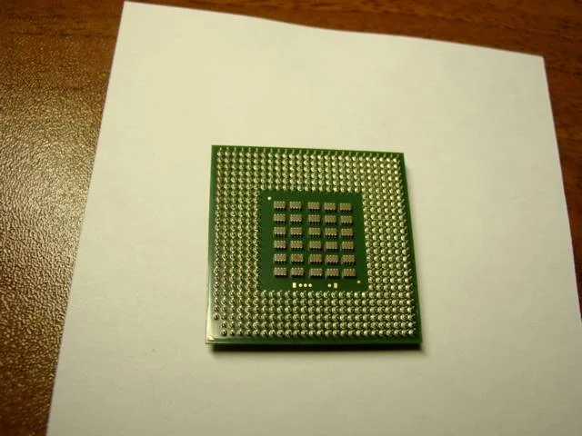 Внимание: экстрим! Тестирование первого в мире геймерского процессора Pentium 4 Extreme - фото 1