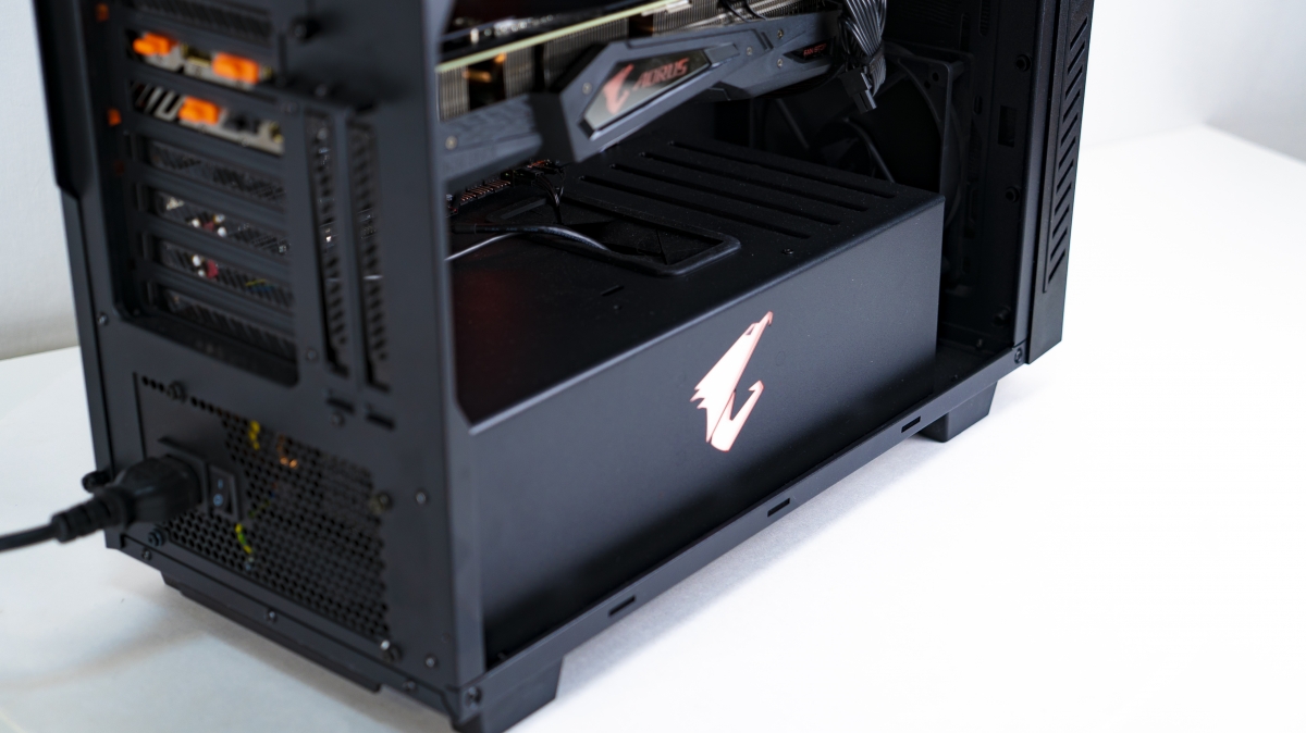 Безумный компьютер на Gigabyte, или Такое вам не собрать! - изображение 2 Безумный компьютер на Gigabyte, или Такое вам не собрать! - фото 2