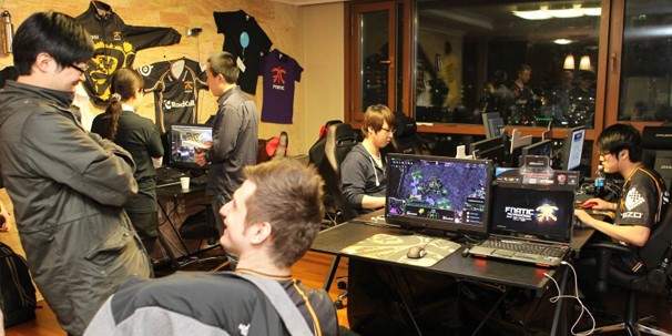 Киберспортивный 2012 год: март - фото 2