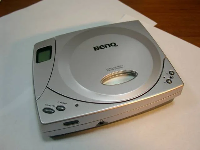 Двенадцать наиболее популярных приводов DVD-ROM - фото 11