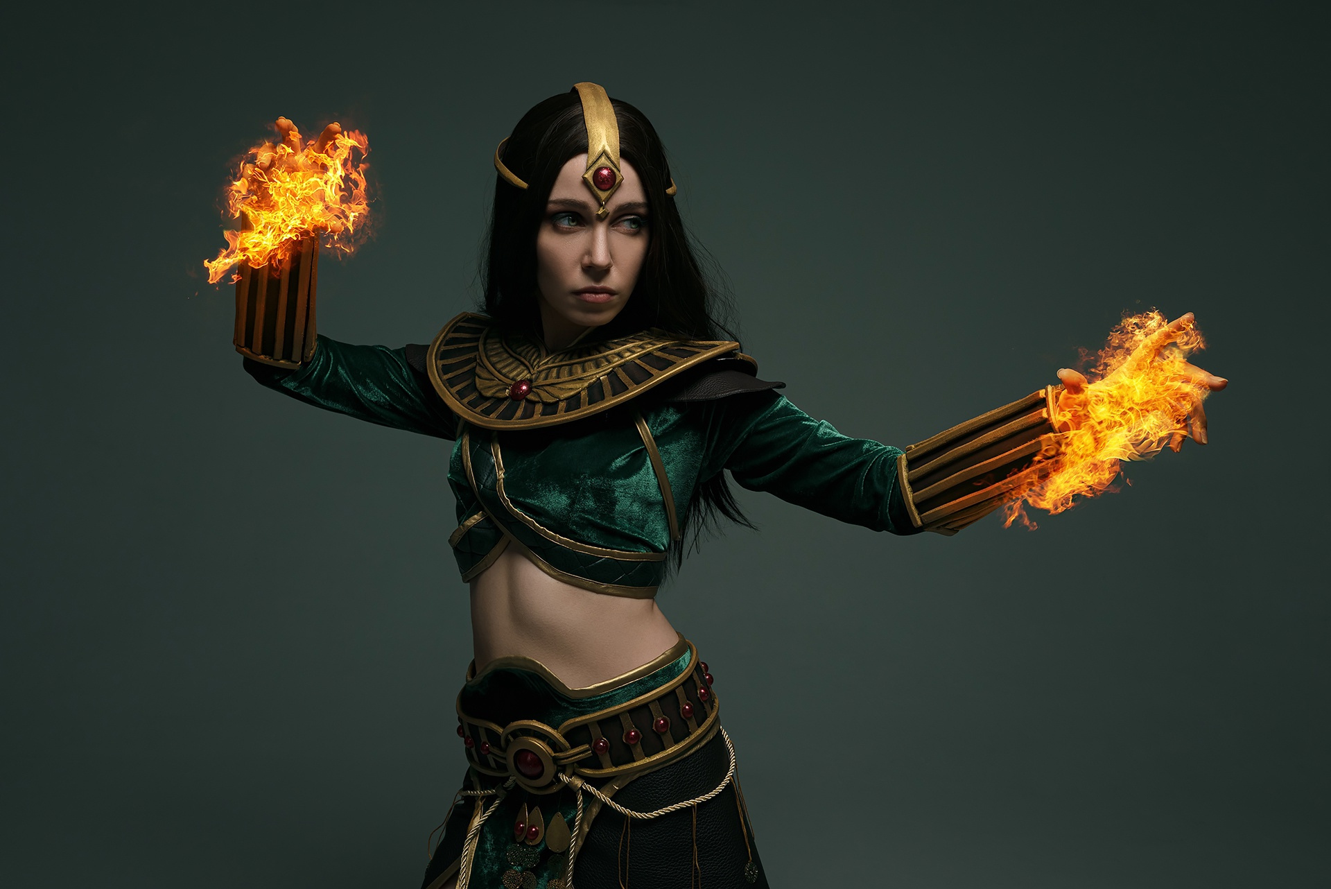 Косплей недели: Genshin Impact, Diablo II, Devil May Cry, LoL, Demon Slayer - фото 17