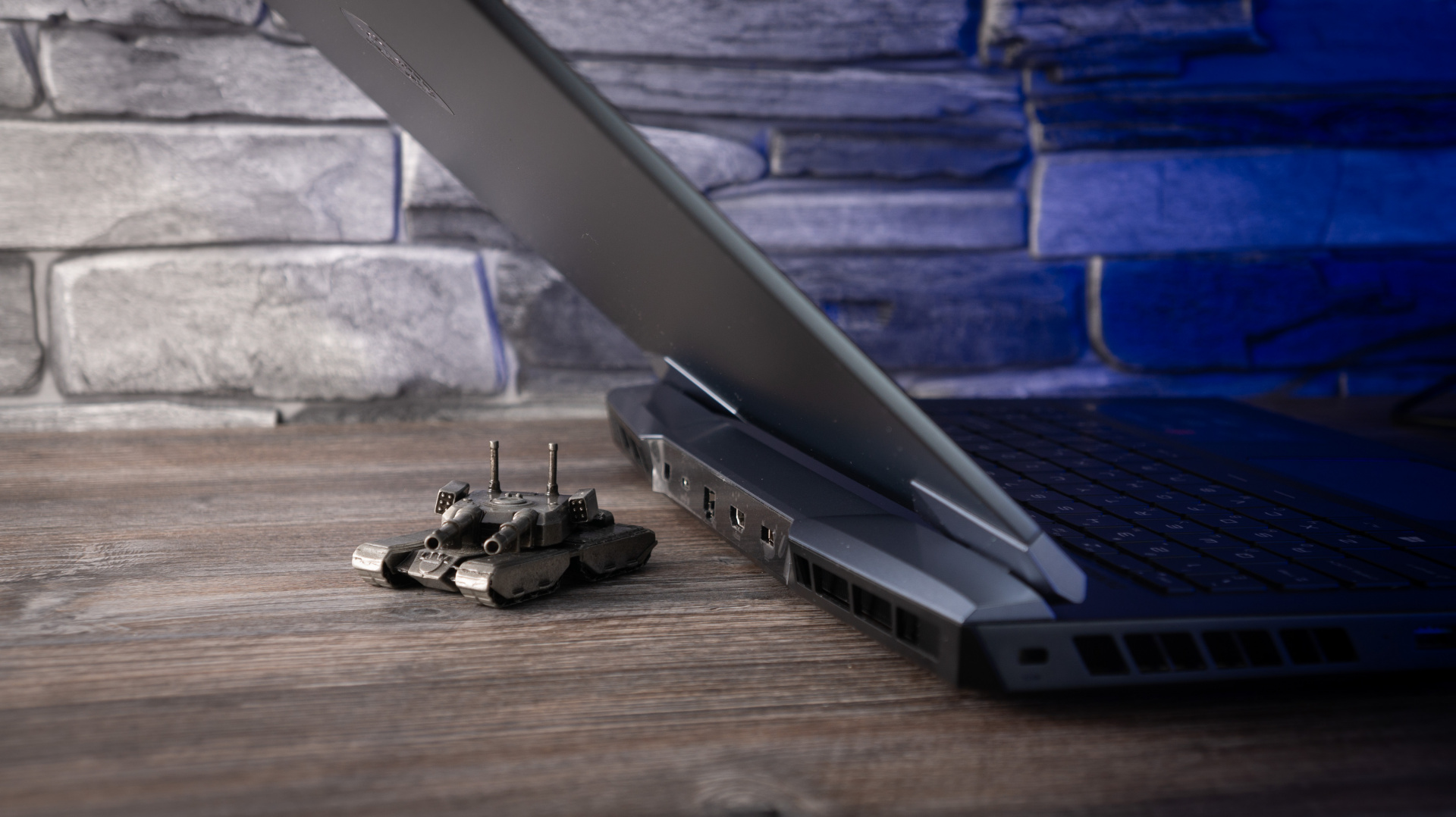 RTX 3070 в ноутбуке — о чём молчит NVIDIA. Обзор MSI GE66 Raider 10U - изображение 3 RTX 3070 в ноутбуке — о чём молчит NVIDIA. Обзор MSI GE66 Raider 10U - фото 3