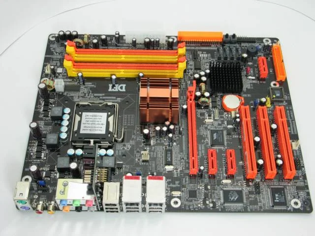 LGA 775 в массы! Обзор системных плат на чипсете I915 - фото 6