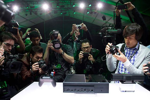 Ящик фокусника. Xbox One vs. PlayStation 4 - изображение 2 Ящик фокусника. Xbox One vs. PlayStation 4 - фото 2