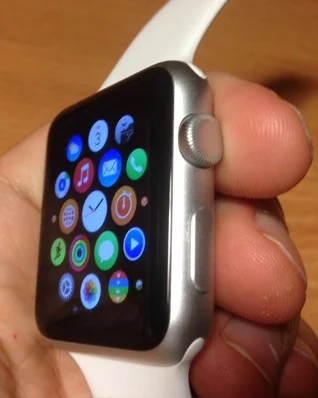 Нано-айфон на запястье. Обзор Apple Watch - фото 22