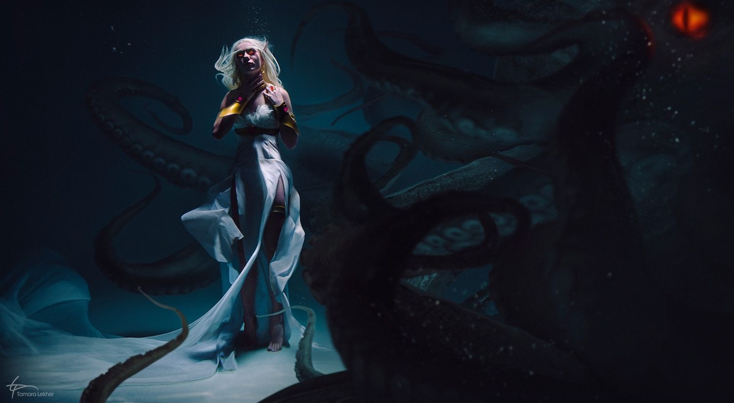 Косплей недели: «Хеллбой», WoW, Dynasty Warriors 7, Marvel, DC - фото 9