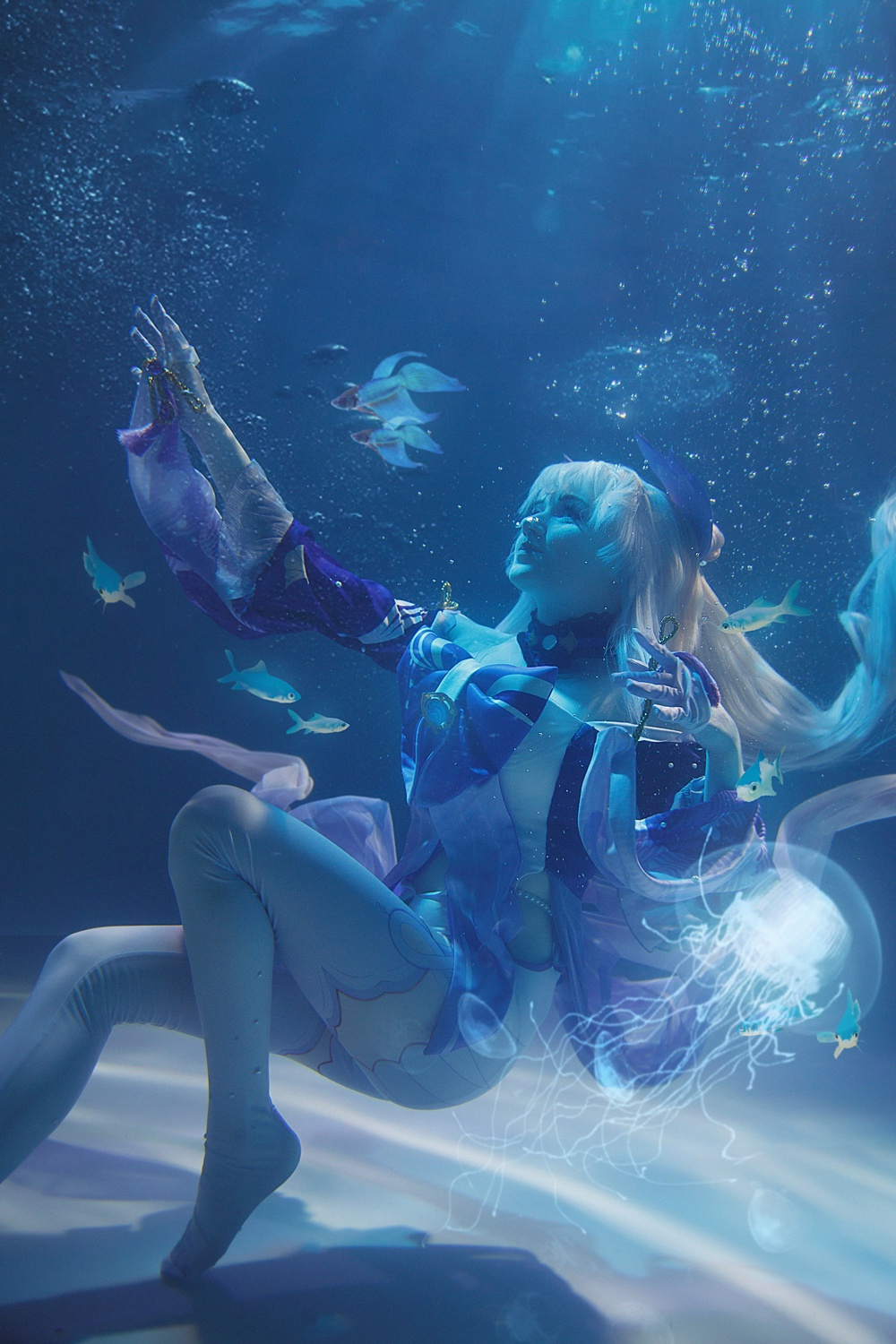 Косплей недели: League of Legends, «Ведьмак 3», Genshin Impact, Devil May Cry 5 - фото 23