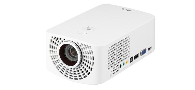 Почти вечный проектор. Пробуем играть на светодиодном проекторе LG PF1500G - изображение 1 Почти вечный проектор. Пробуем играть на светодиодном проекторе LG PF1500G - фото 1