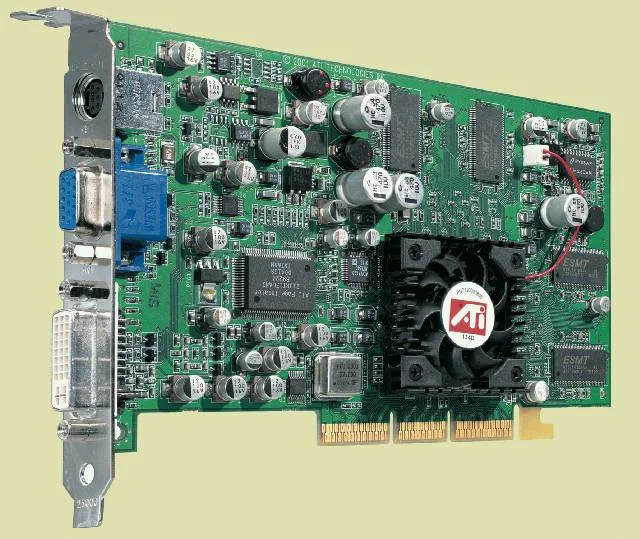 ATI Radeon 8500 - фото 1