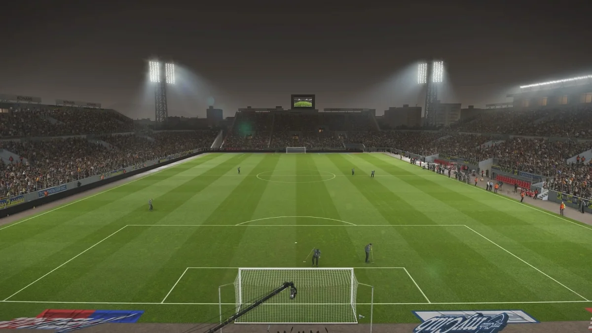FIFA 19 vs. Pro Evolution Soccer 2019. На чьём стадионе газон зеленей? - фото 3