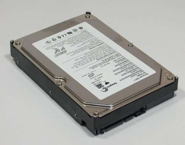 HDD для серийных игроманьяков. Обзор жестких дисков с интерфейсом Serial ATA - фото 6