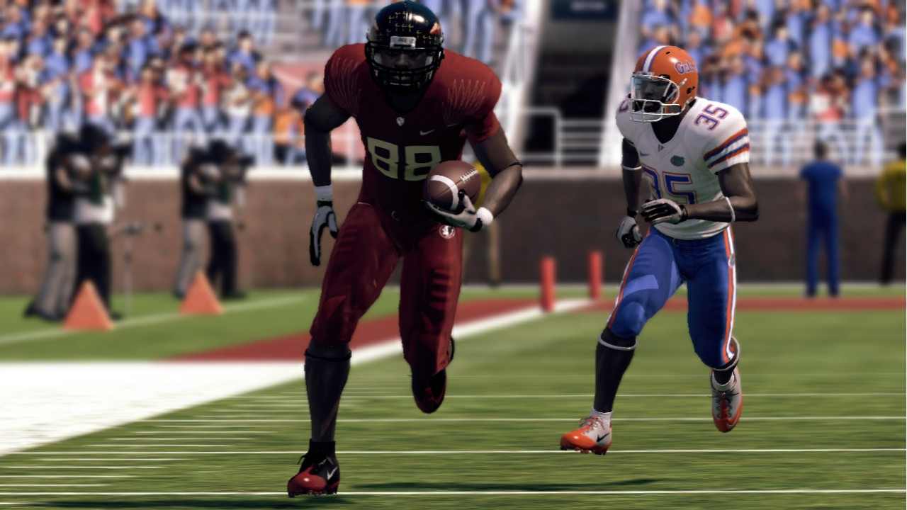 NCAA Football 11 - кадр 1