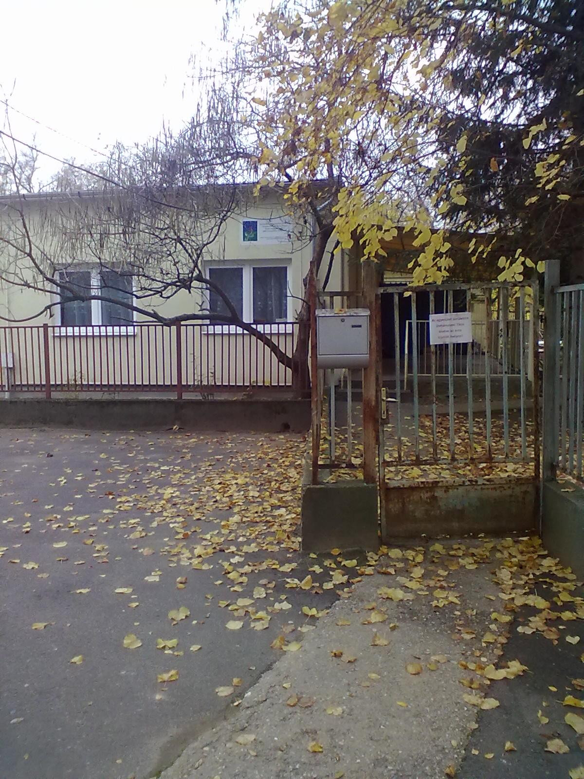 The 4 Edith (itch) - кадр 1