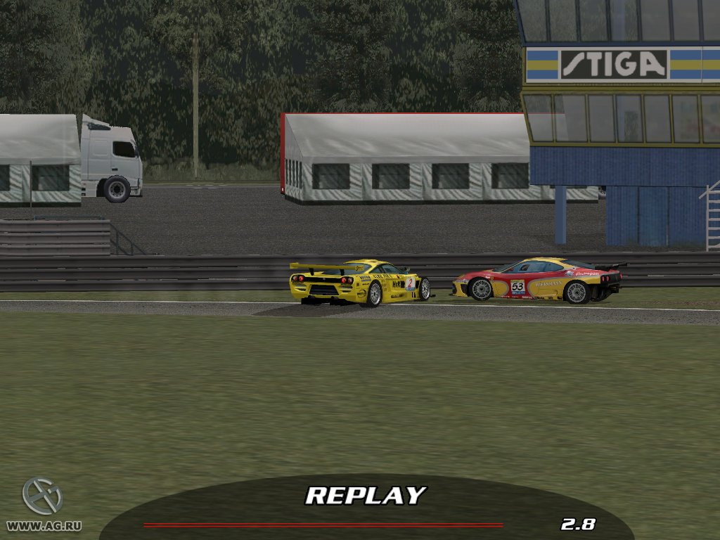 GTR: FIA GT Racing Game - кадр 4