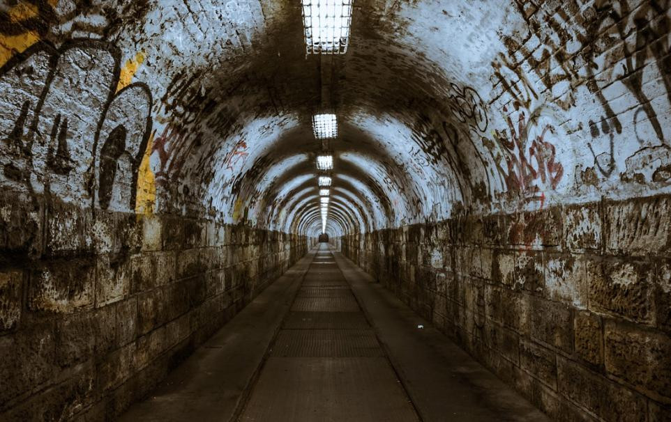 Underground (itch) (tinam) - кадр 1