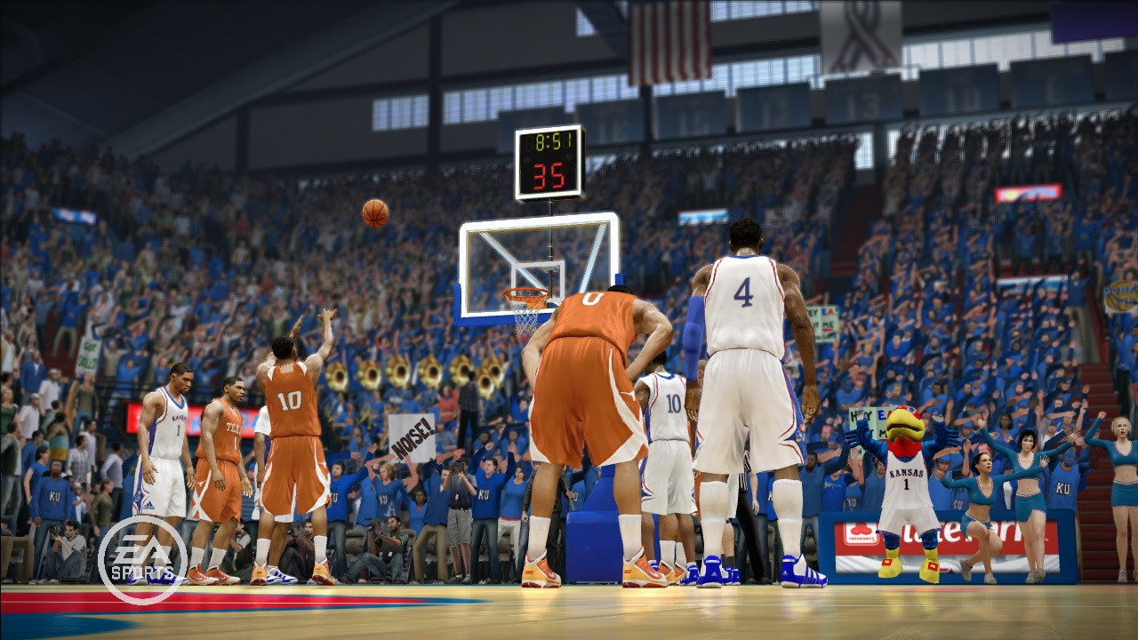 NCAA Basketball 10 - кадр 4