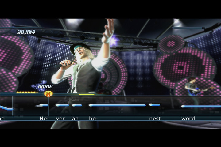 Karaoke Revolution (2009) - кадр 2