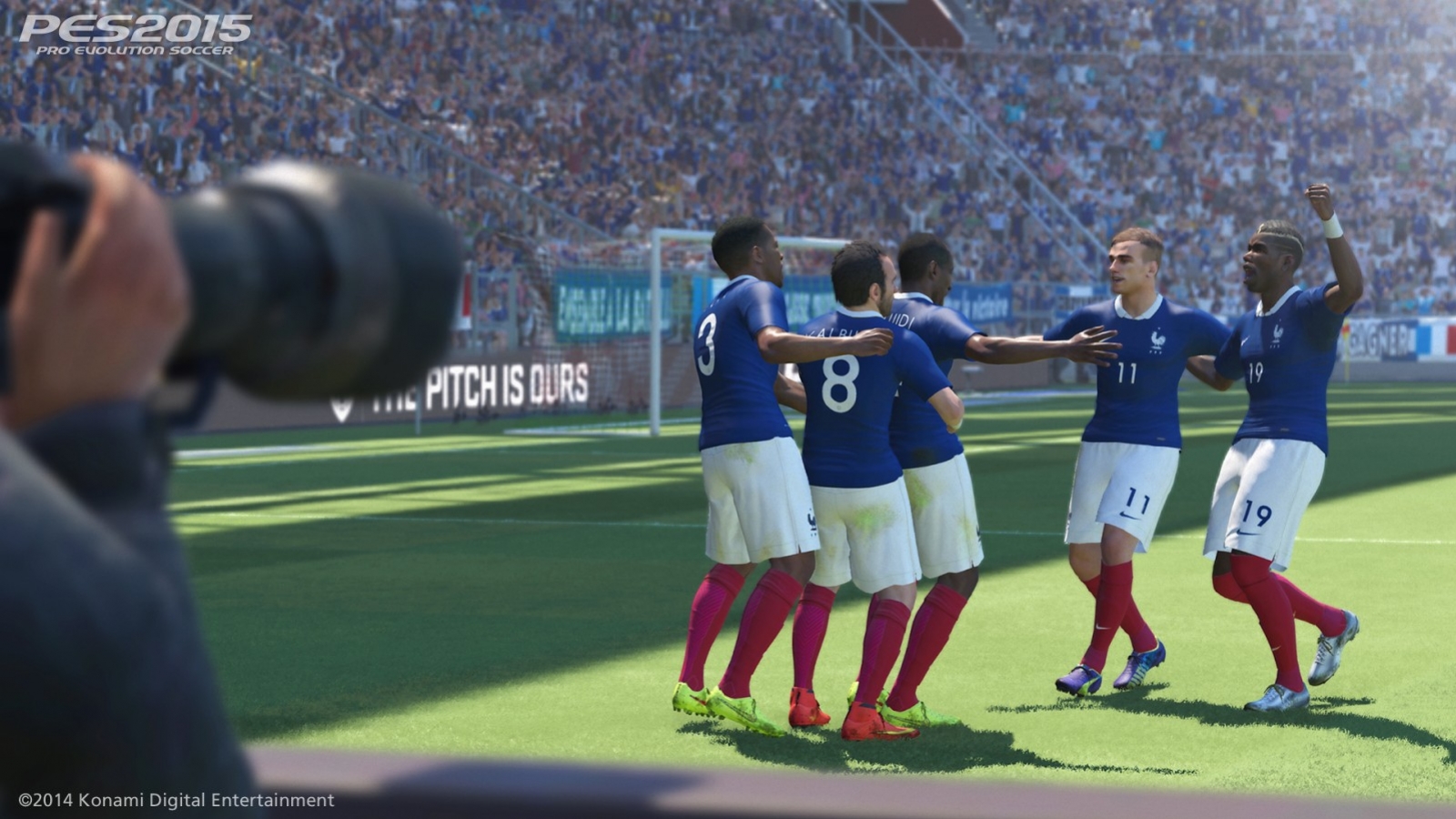 Pro Evolution Soccer 2015 - кадр 2