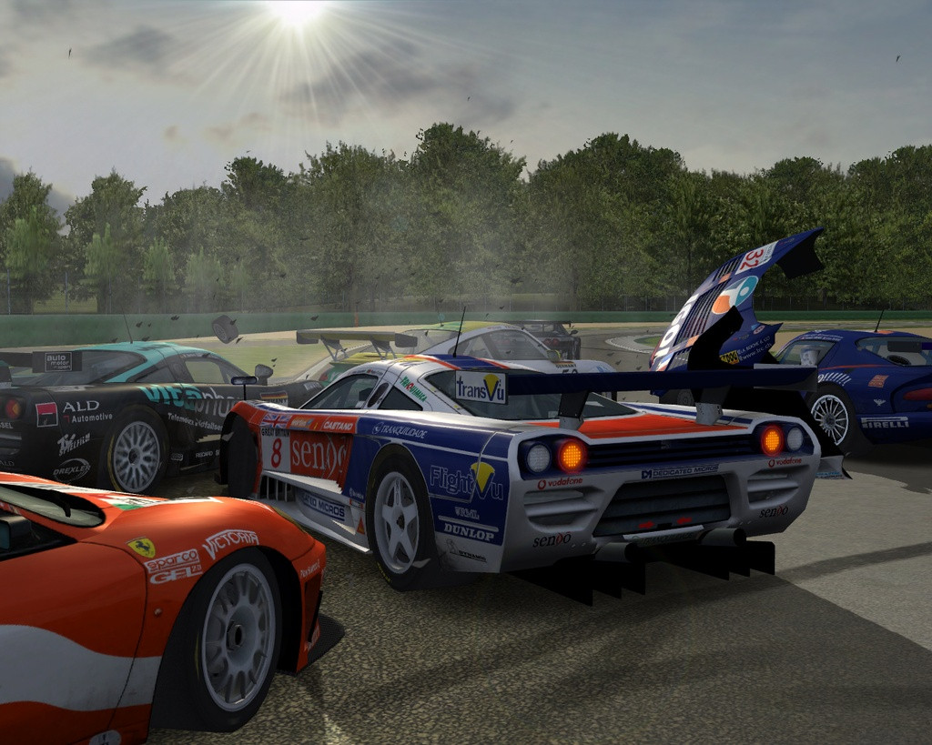 GTR 2: FIA GT Racing Game - кадр 5